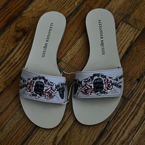 Alexander McQueen sandals / slides